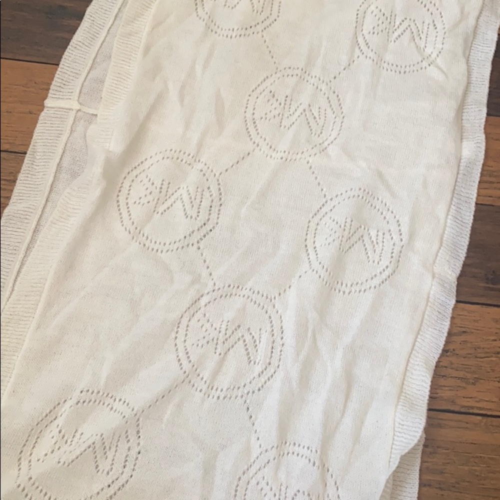 Micheal Kors scarf